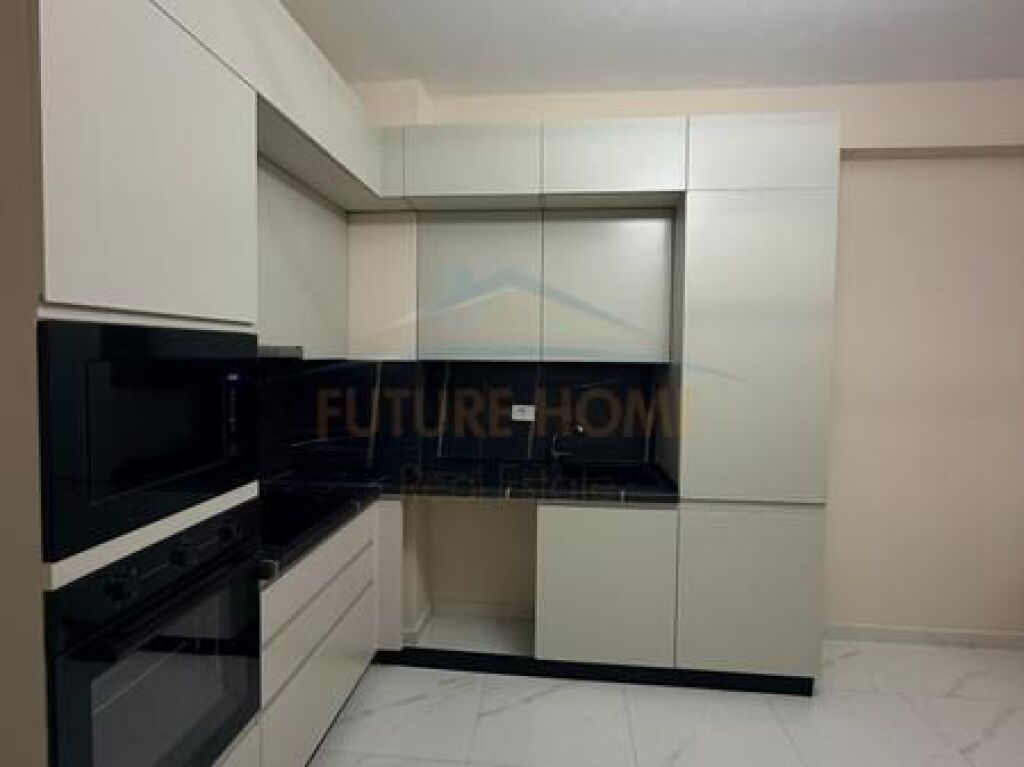 For sale, 2+1 apartment, Kamëz, Tirana.