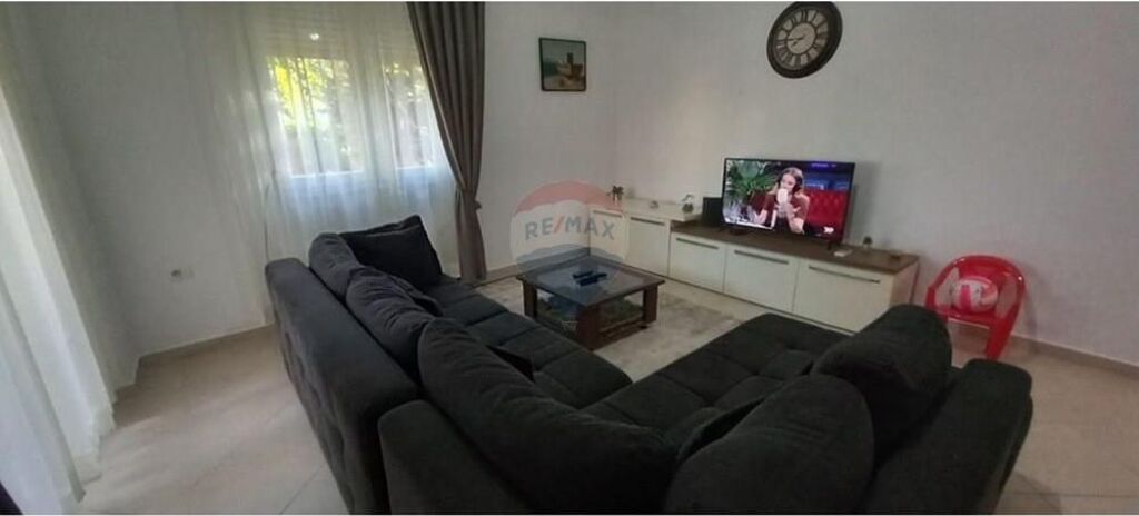 Apartment 2+1+2 for rent in Fresk