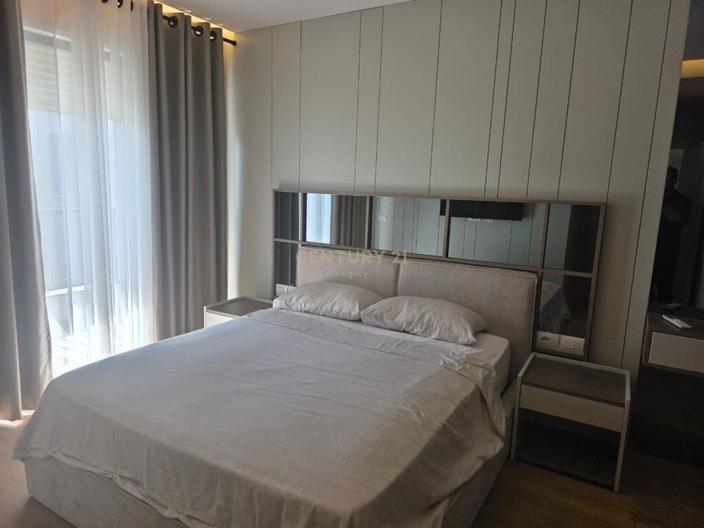 Jepet me qira apartament 2+1+2 + post parkimi në Rrugën e Durrësit – Lokacion strategjik pranë qendrës së Tiranës