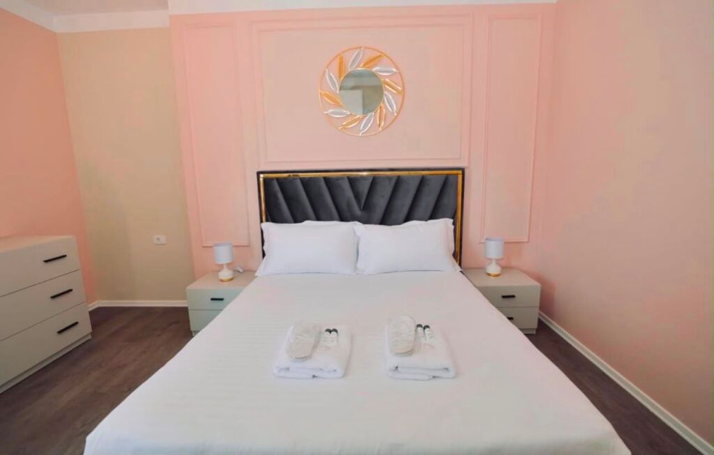 Rent 3+1 + parking 1700 euros per month Olympic park