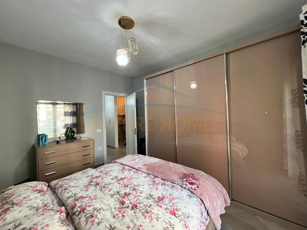 Affitto, Appartamento 1+1+Posto Auto, Residenza Green City, Tirana.