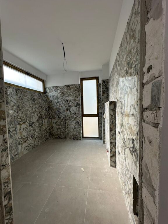 PREMIUM 3-story villa for sale – Near TEG !