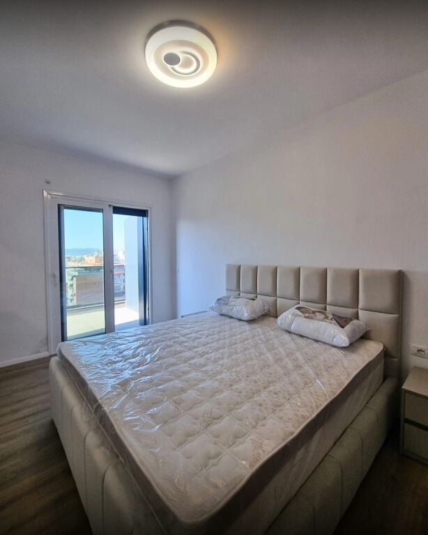 PREZZO RIBASSATO 🏡✨ SUPER APPARTAMENTO CON VISTA FANTASTICA A TIRANA! ✨🏡