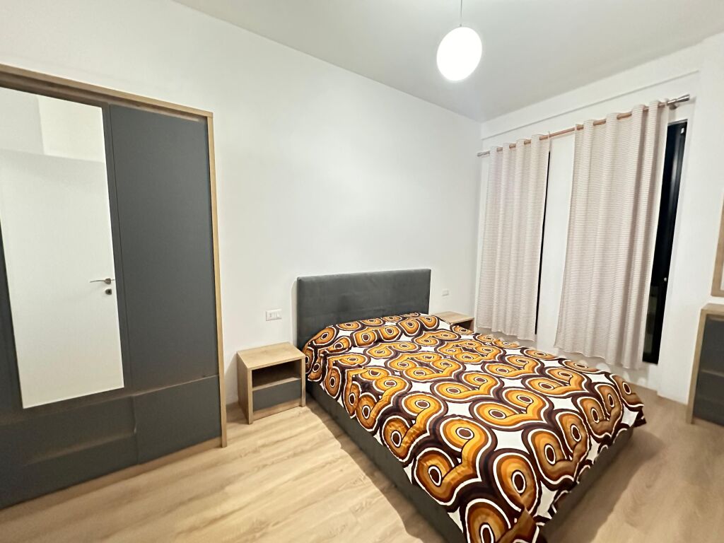 Jepet me qira apartament 1+1