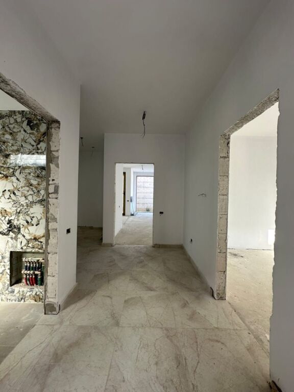 PREMIUM 3-story villa for sale – Near TEG !