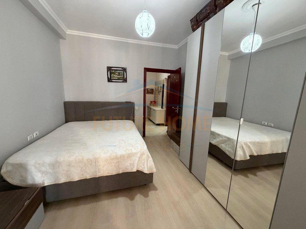 In vendita, Appartamento 2+1+2, Unaza e Re