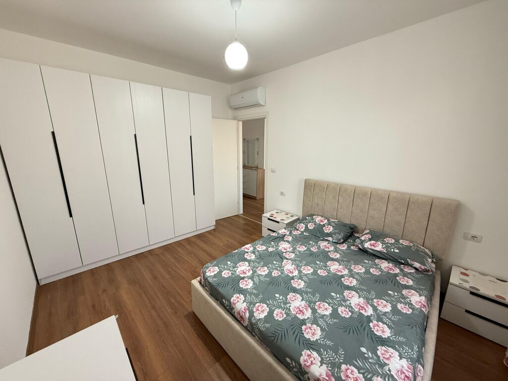 🏡 Appartamento 1+1 in affitto  📍 Ex Stazione Ferroviaria, di fronte a Quatrum Residence   💰 Prezzo: 55.000 lek/mese