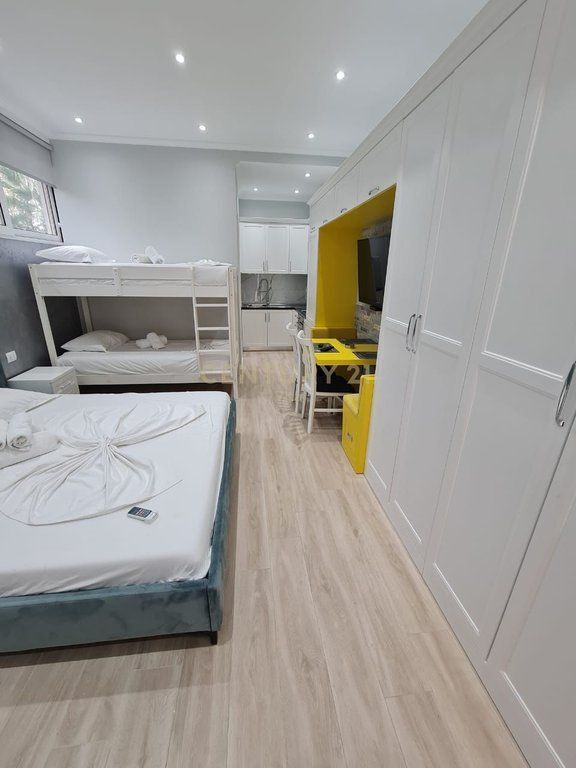 STUDIO APARTMENT FOR SALE LURA 3 GJIRI I LALZIT!