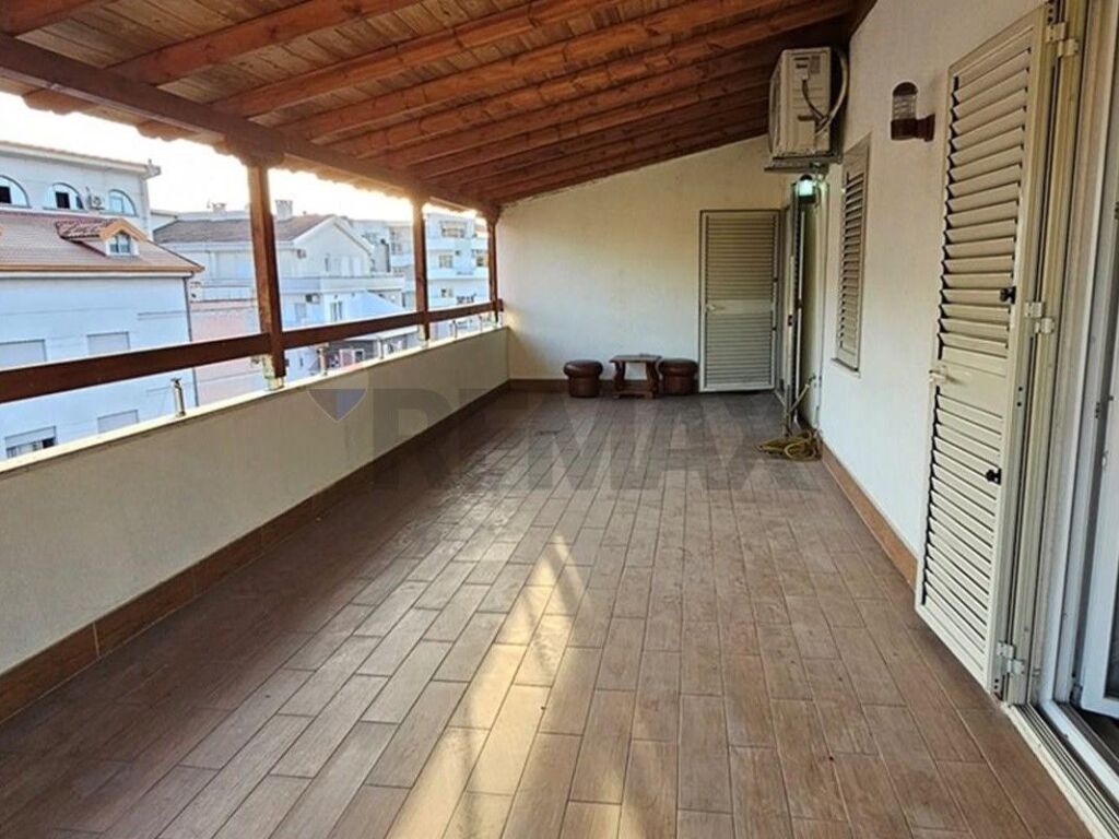 Apartament - Për Shitje - Rruga Sotir Caci, Tiranë