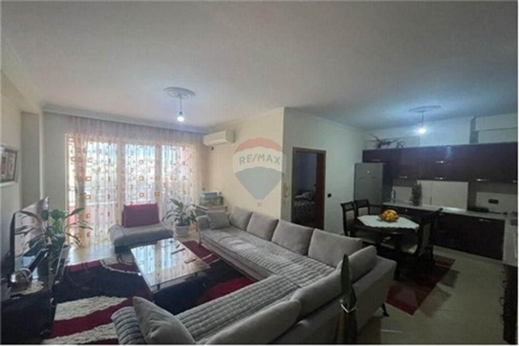 VENDESI APPARTAMENTO 2+1 A ASTIR