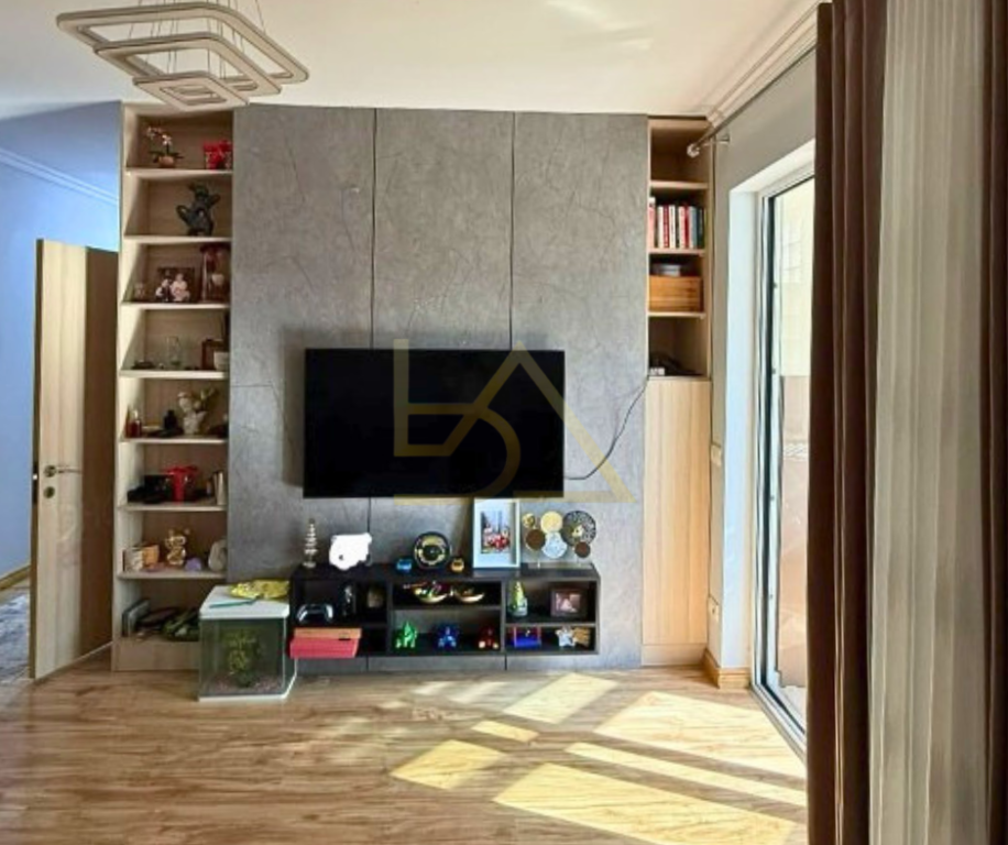 2+1 Apartment for Rent – 9 Floors, Tirana Center