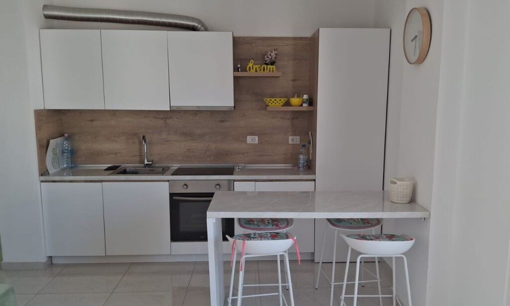 📌Shitet Apartament 2+1 me Post Parkimi në Qerret  