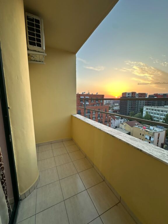 Shes apartament 1 + 1