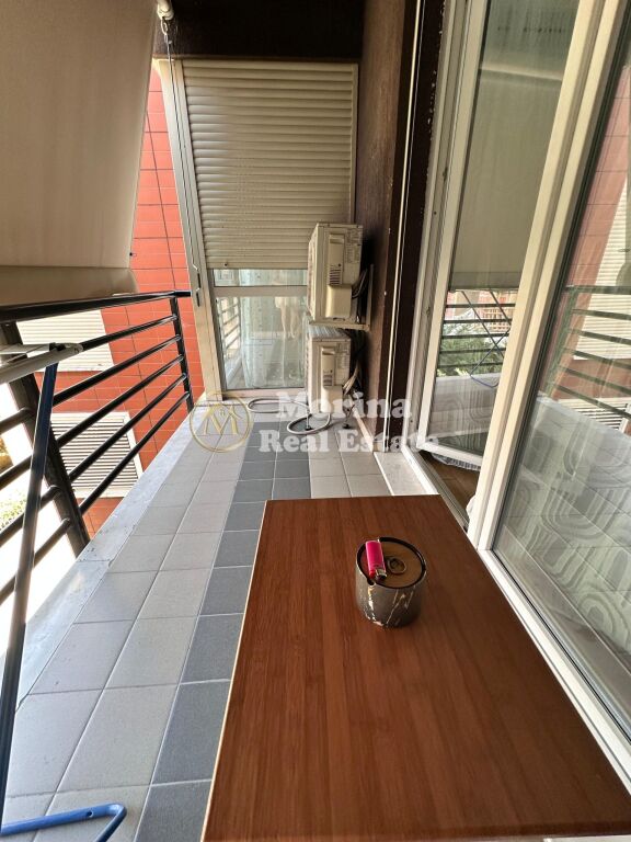 Qera | Apartament 1 + 1 | Rruga Bardhyl | 550 €/muaj