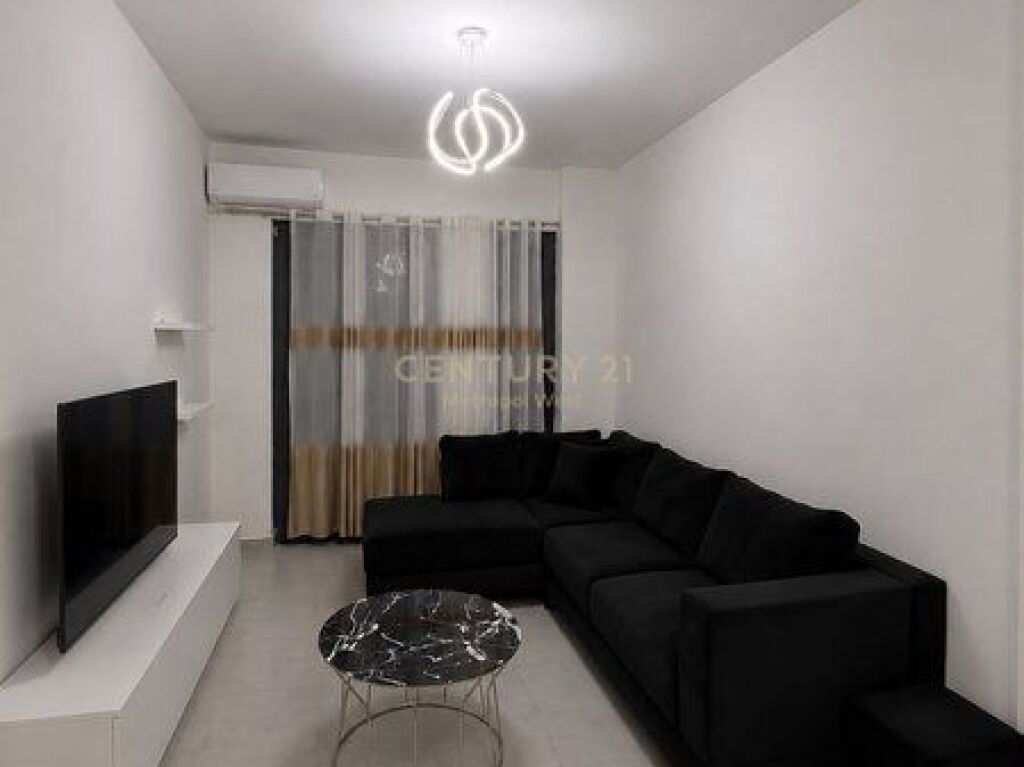 Per Qira - Apartament 1+1, Liqeni i Thatë