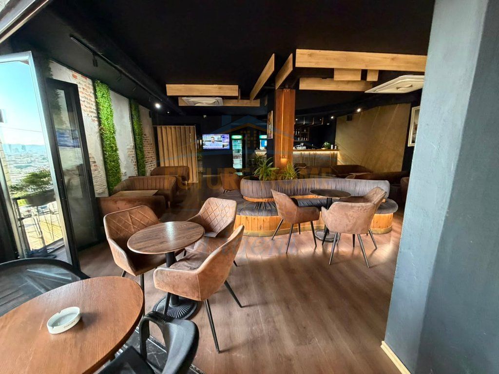 State, Bar-Cafe, Fresk, Tirana.