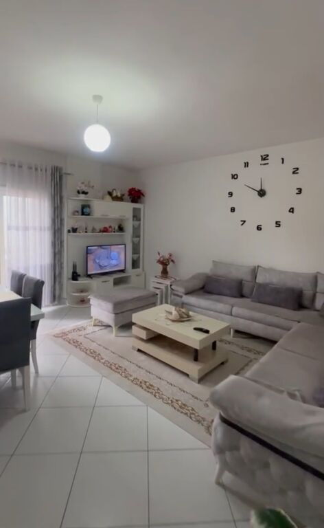 Apartament ne shitje 2+1+2