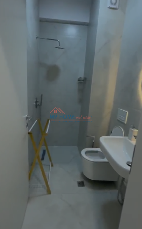 Appartamento 1+1 in Affitto Ali Demi Tirane
