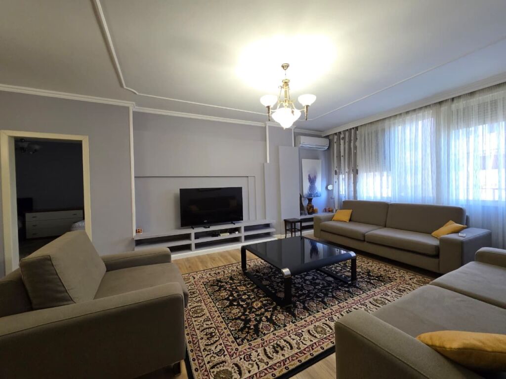 ✨JEPET ME QIRA APARTAMENT 2+1+2 – RRUGA FAIK KONICA, TIRANË ✨