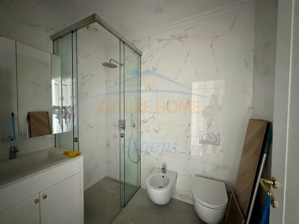 Rent, Apartment 2+1+Parking Space, Elbasan Street, DownTown One.