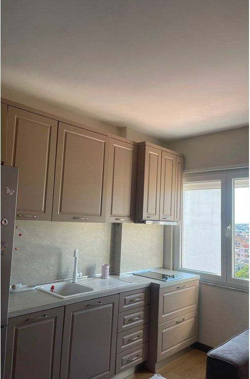 Apartament 1+1 me Qira - Shkolla e Bashkuar