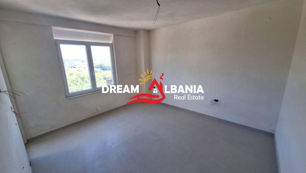 Shiten Apartamente 1+1 Tek Mali Robit,Golem (41111619)