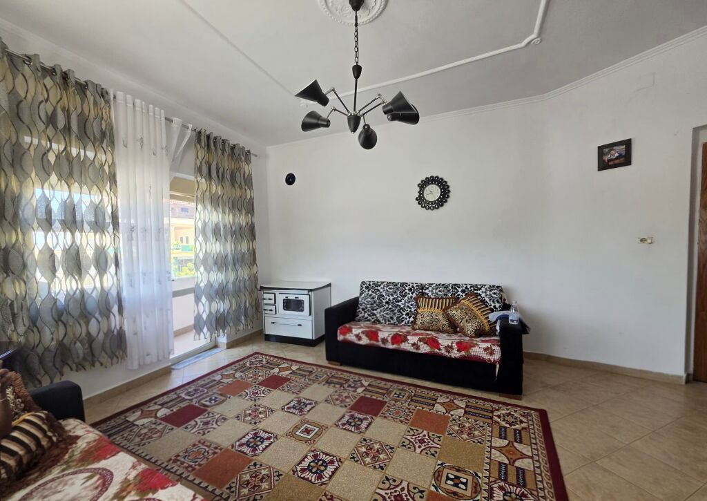 🏡 Apartament 2+1 për Shitje – Në Unazë, Lagjja 6, Korçë