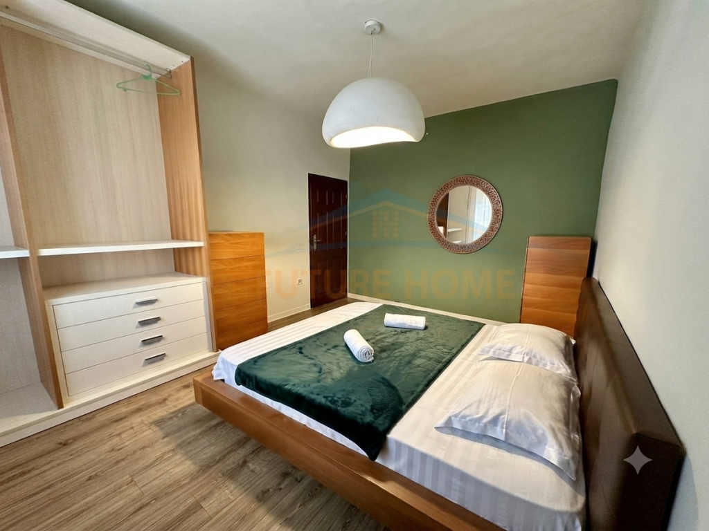 Shitet, Apartament 2+1, Rruga e Durrësit, Tiranë
