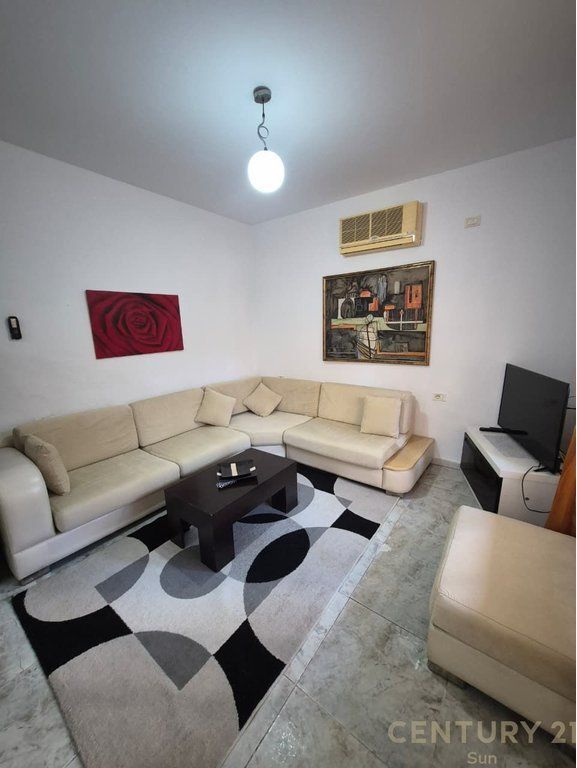 APARTAMENT 1+1+🅿️📍 MYSLYM SHYRI! 430 € /Muaj 40,000 Lekë /Muaj