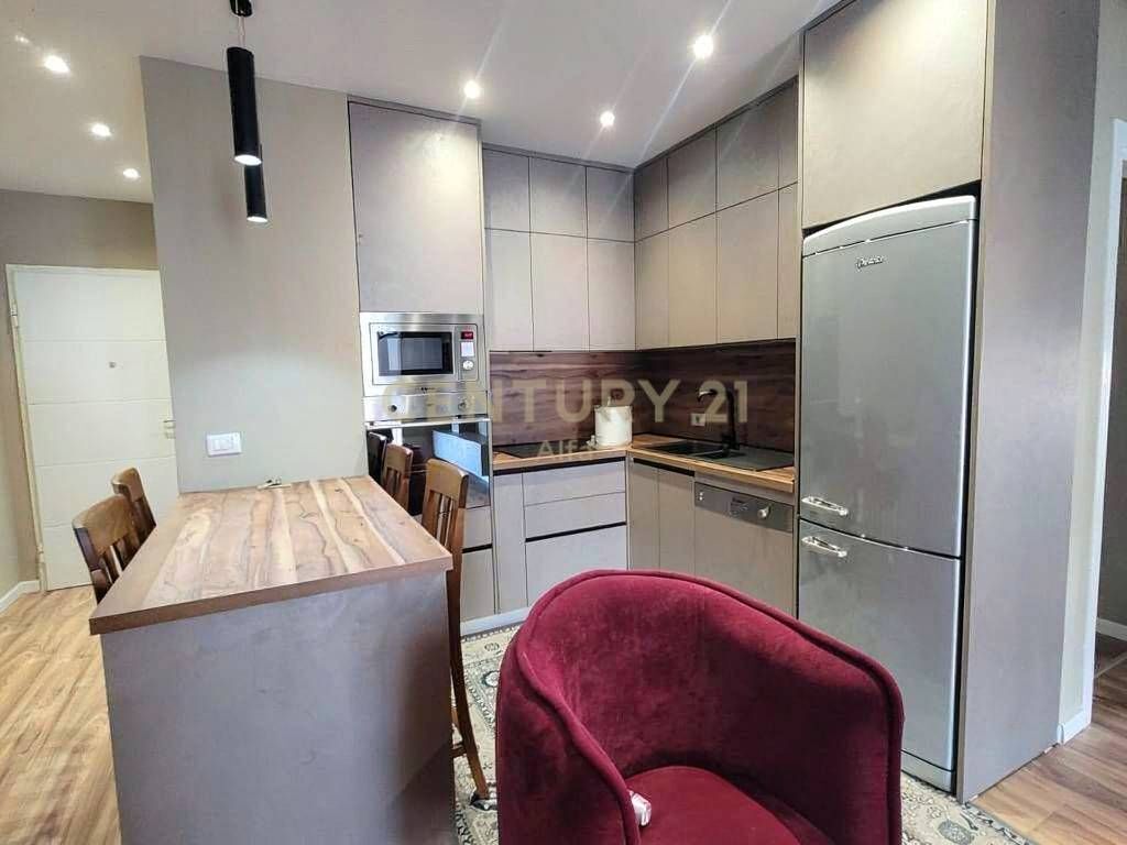 Apartment 2+1+2 for rent at the Fiori di Bosco complex.