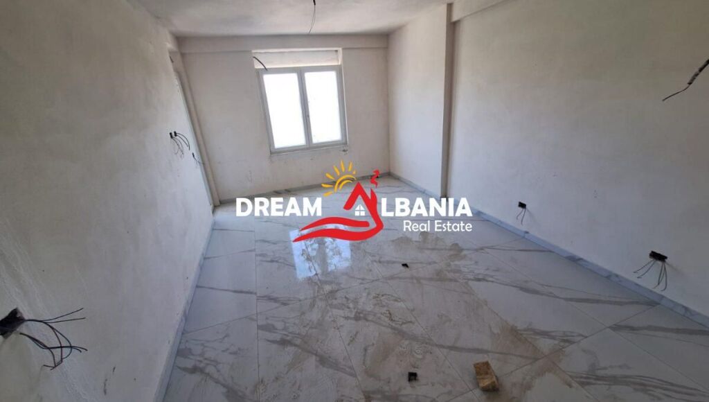 Shiten Apartamente 1+1 Tek Mali Robit,Golem (41111619)