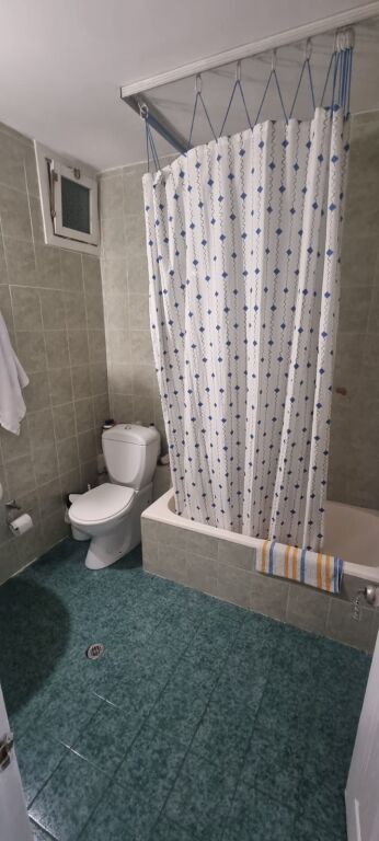 Apartment 3+1+2 + storage for rent in Laprakë – Gintash Block