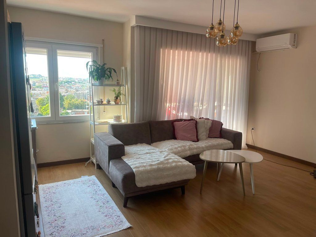 Apartament 1+1 me Qira - Shkolla e Bashkuar