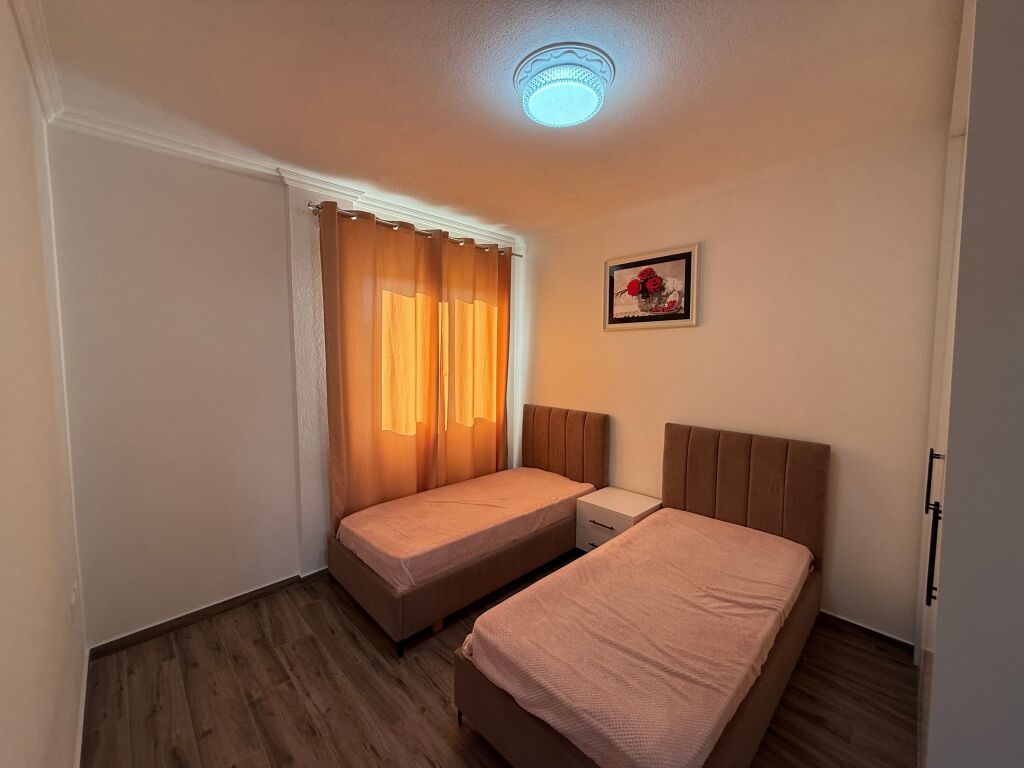 📣 QERA Apartsment 2+1 Me Parking 📍 Kthesa e Kamzes, tek Pallatet e Verdha ✨