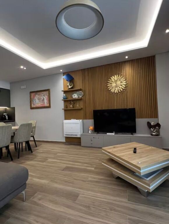 Japim me qera super apart 2+1+2 ne Rezidence prane TEG