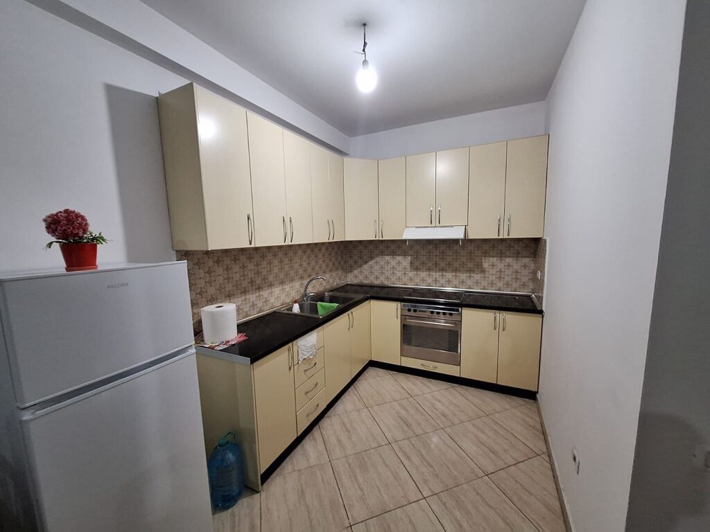 Apartment 2+1+2 for rent in Astir