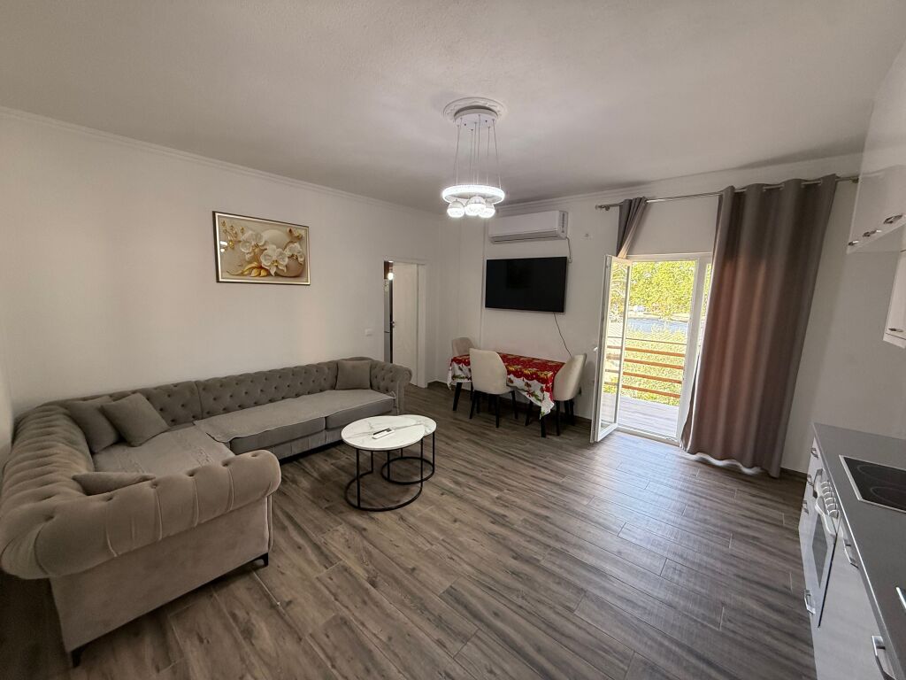 📣 QERA Apartsment 2+1 Me Parking 📍 Kthesa e Kamzes, tek Pallatet e Verdha ✨