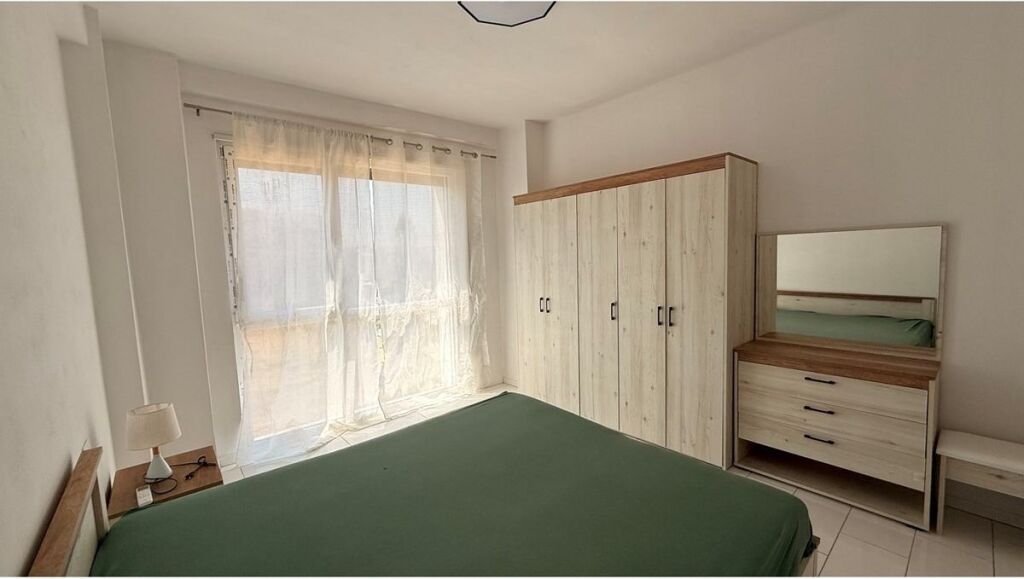 Apartament me qera 1+1, Bulevardi i Ri