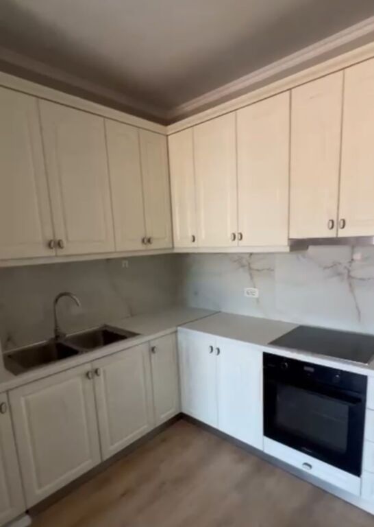 JEPET APARTAMENT ME QERA 1+1, LAPRAKE