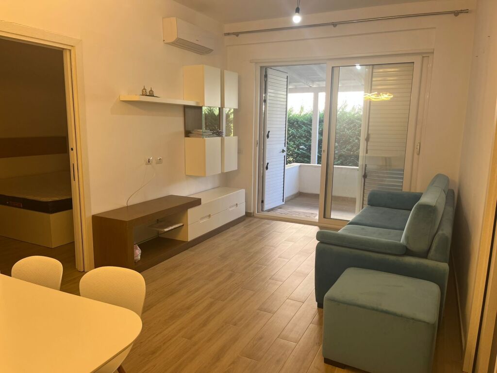 Apartment 2+1 for sale, Gjiri Lalzit