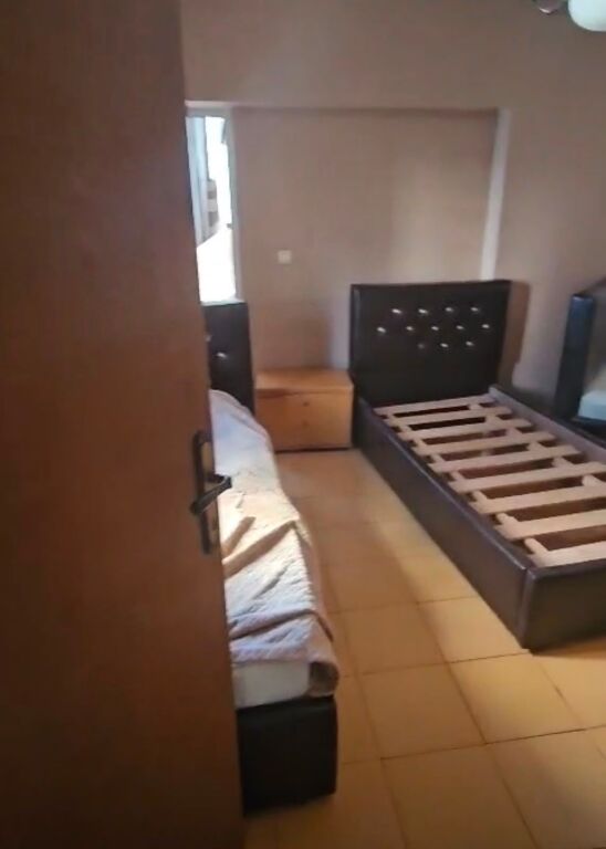 Don Bosko, jepet me qera apartament 1+1+Blk.