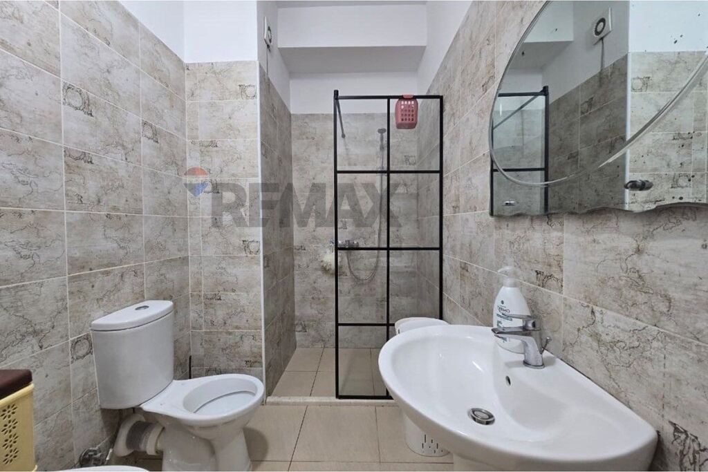 Apartament per shitje 3+1+2 ne Ali Dem