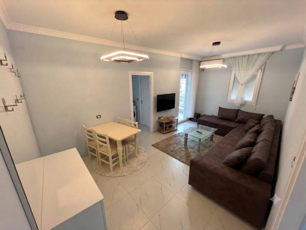 In vendita, Appartamento 1+1, Via 5 Maggio, Tirana