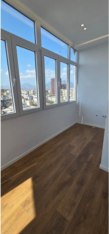 Shitet, Apartament 1+1, 21 Dhjetori, Tirane