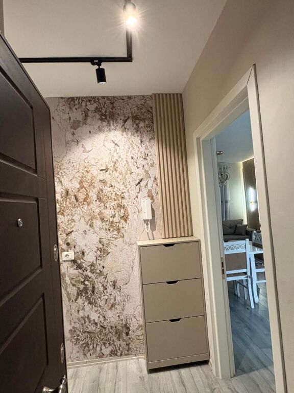 Affitto | Apartament 2 + 1+2 | American Hospital 3 | 700 €/mese