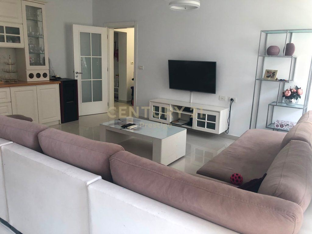 2+1 APARTMENT FOR RENT, LOCATED OPPOSITE "VIZION PLUS"-DON BOSCO! 600 € /Month 60,000 Lek /Month