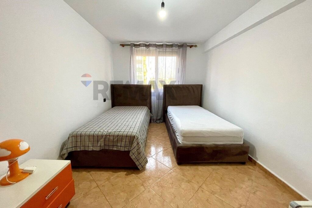 Furnished 3+1 apartment near Pazari i Ri!