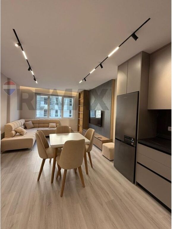 Appartamento 1+1 in affitto, Univers City,