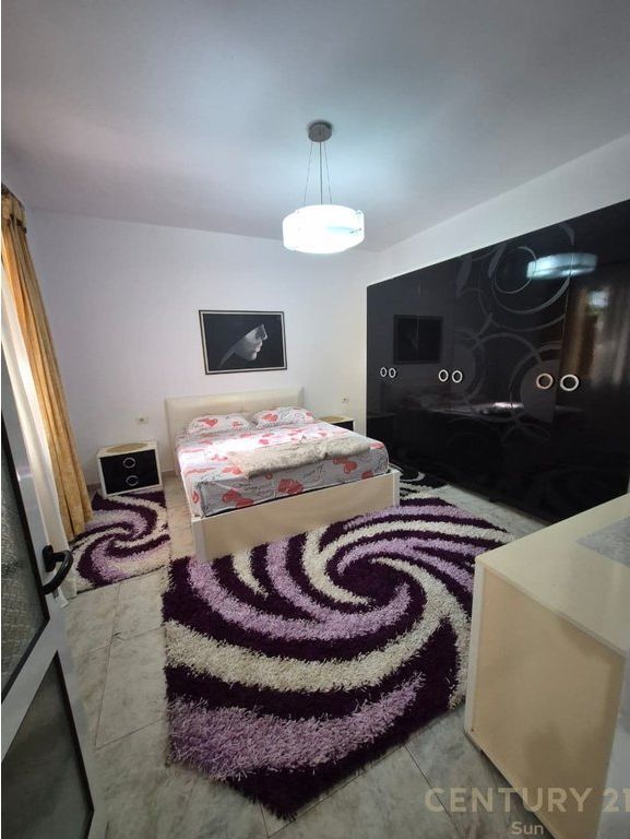 APARTAMENT 1+1+🅿️📍 MYSLYM SHYRI! 430 € /Muaj 40,000 Lekë /Muaj