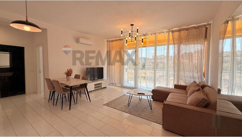 Apartament 1+1 + PARKIM  me qera ne fund te Bulevardit te Ri.